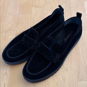 Vionic Women's Black Suede Loafers 8